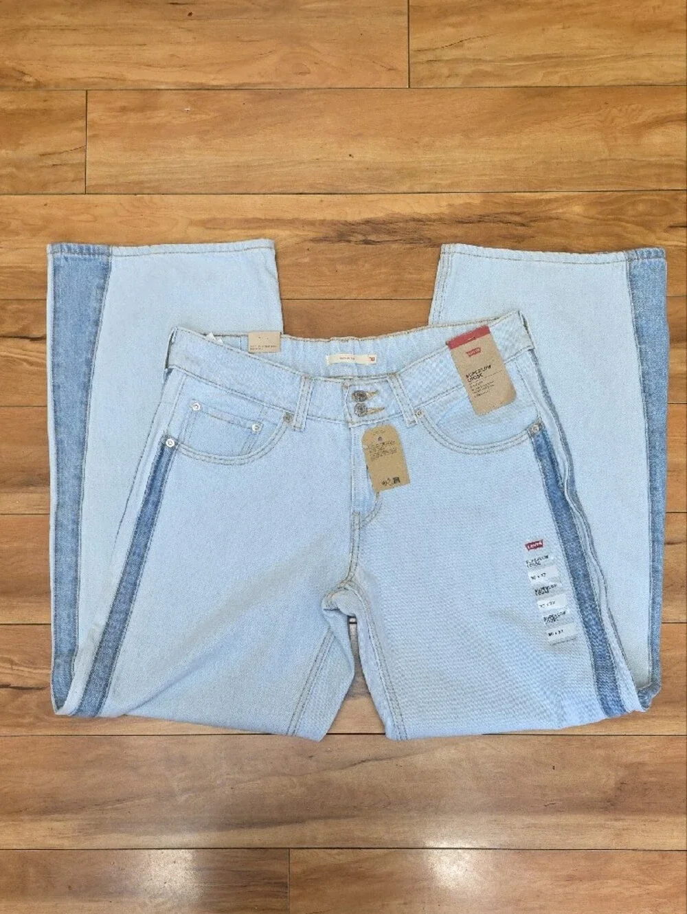 Levi’s Superlow Loose Stripe Jeans Light Wash Two Tone Side Panel 30x32 NEW - Picture 5 of 16